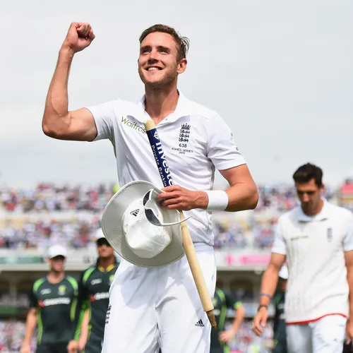In Tests, how many players have equaled Stuart Broad's double of 1000 runs and 100 wickets against a single country?